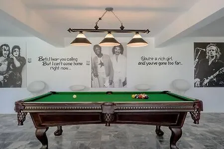 Inn Hospitality Expert Mccartney - Tour Pool Bar Beach Montego Bay